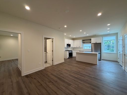 Brand New 2 bedroom unit! Complete Gut Rehab – photo 1