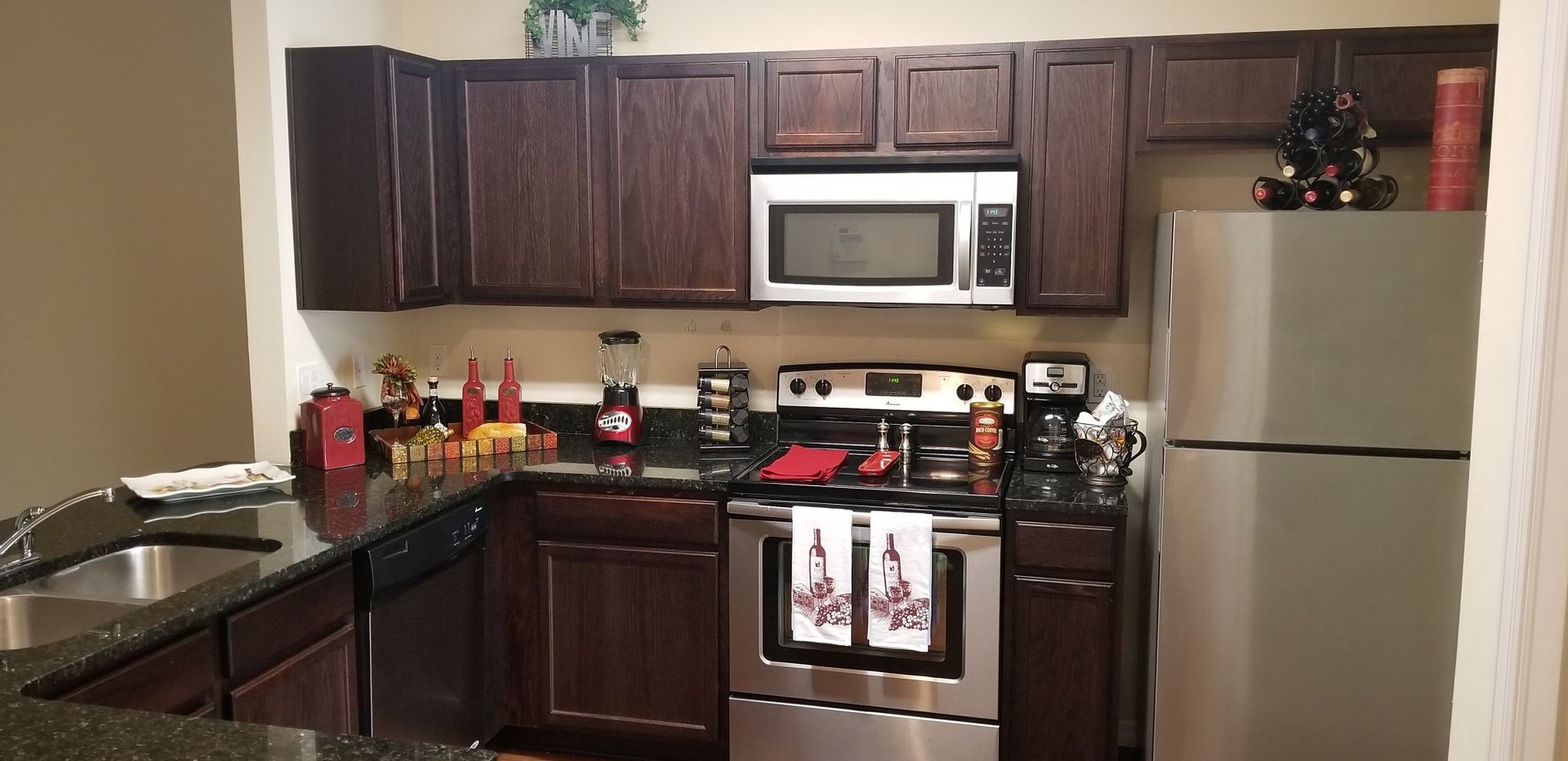 Brandon Apartment: Montclair