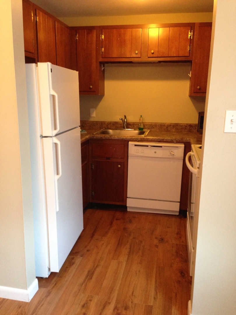 Syracuse Apartment: 113 C Croyden Lane