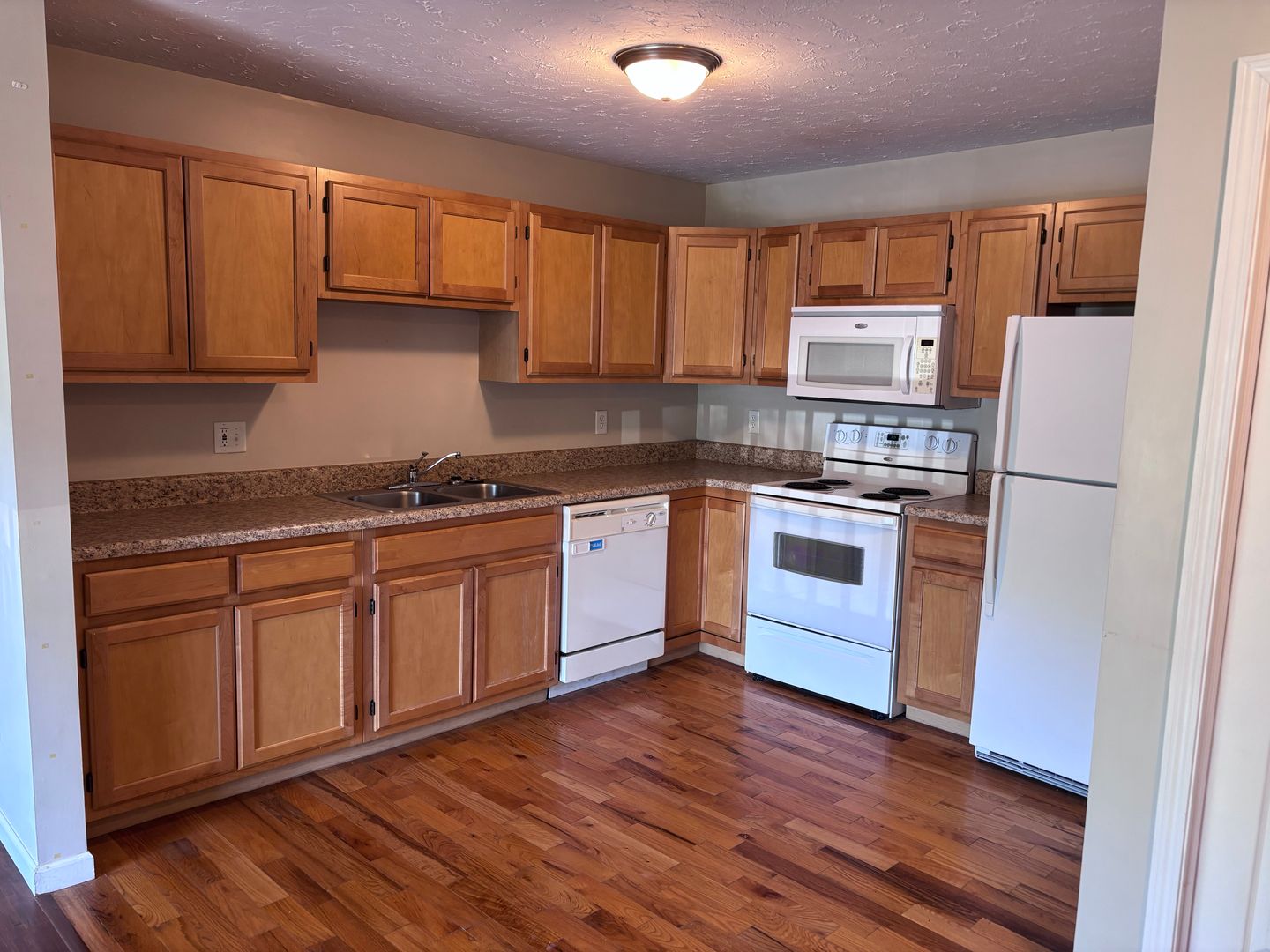 Brewerton Apartment: 9445 Chalkstone Course