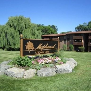 Maplewood Apartment Homes – photo 1