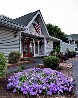 Clarendon Heights Apartment Homes – photo 1