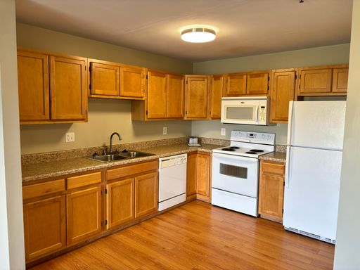 2 Bedroom 1.5 Bathroom