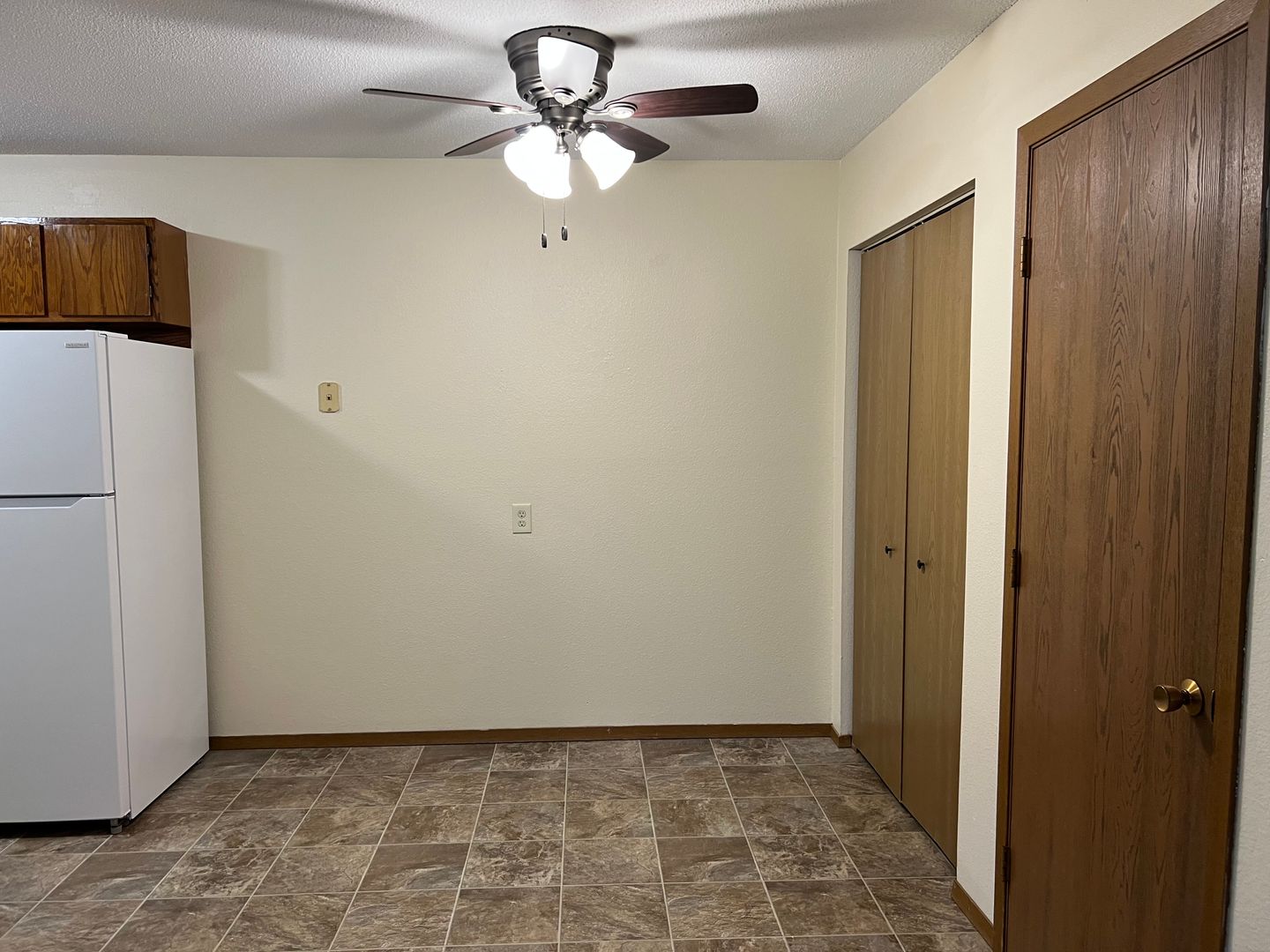 Sartell Apartment: 412 1st St NE