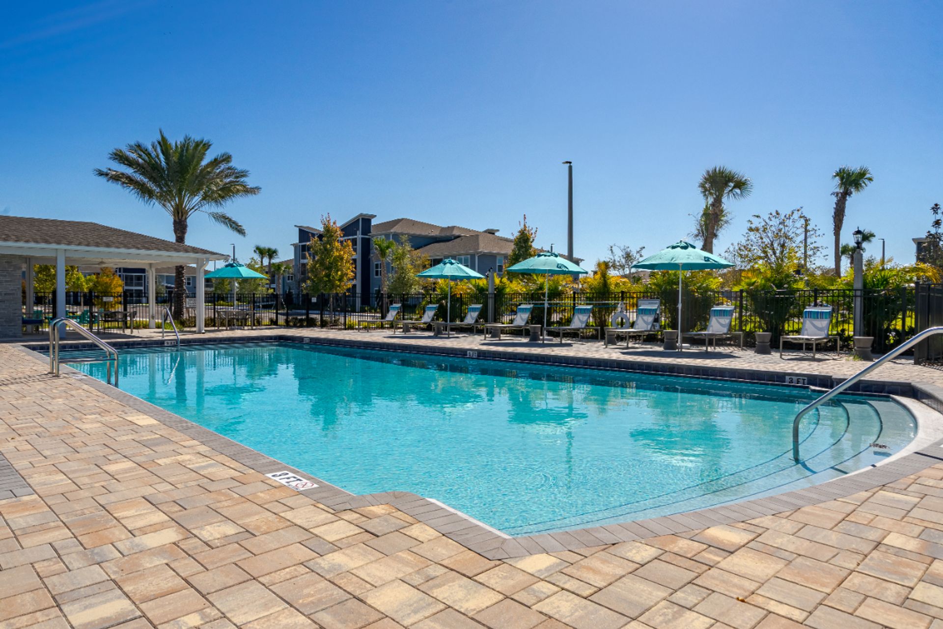 Winter Haven Apartment: 5004 Dream Drive