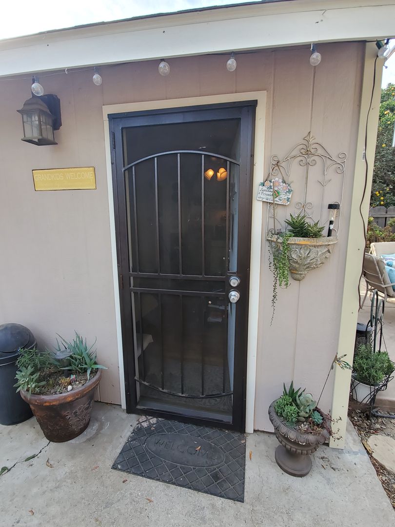 Los Banos House: 1253 4th Street