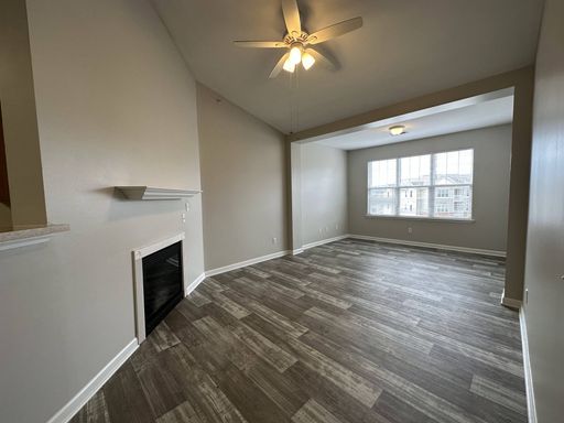 49 Camden Circle #404