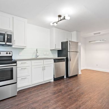 1717 Norfolk St., 1 – photo 1