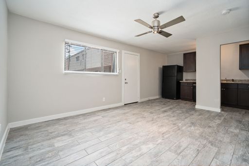 1423 Kipling St., 6 – photo 1