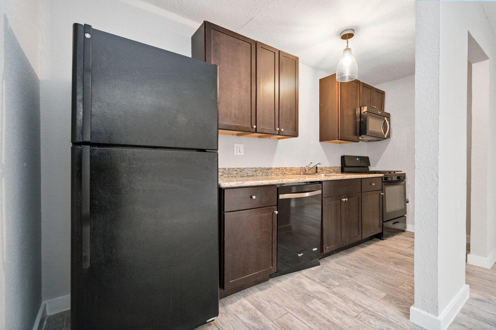 Houston Apartment: 1423 Kipling St.