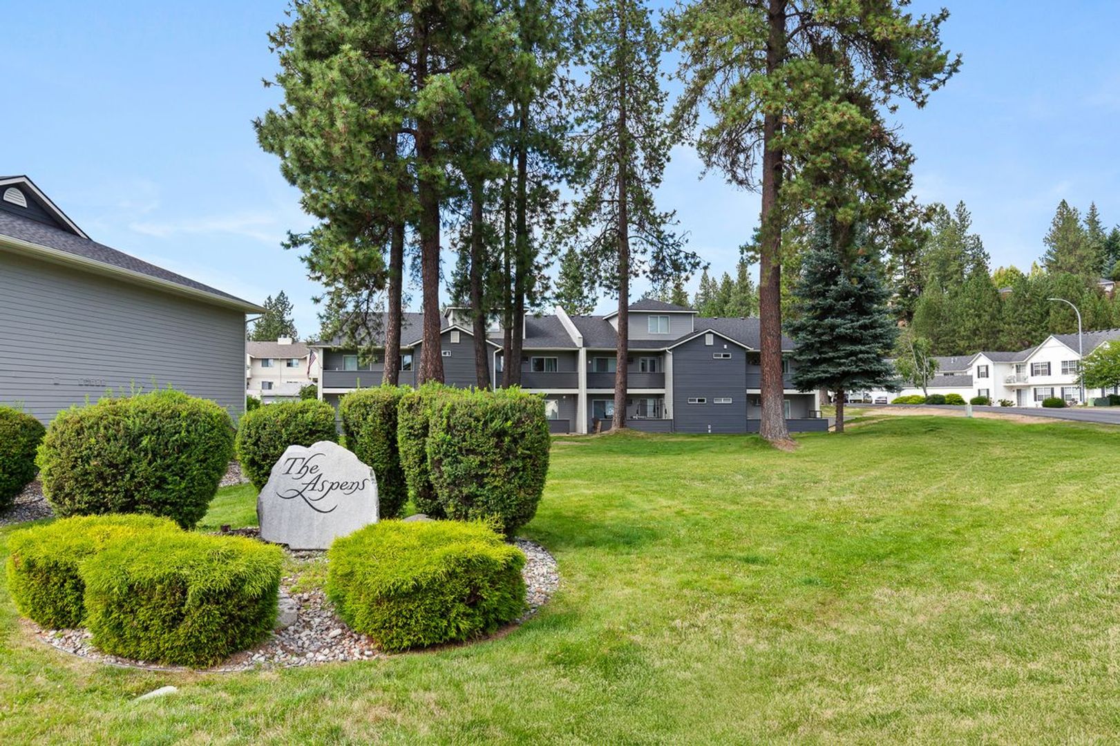 Hayden Apartment: Shiloh Loop