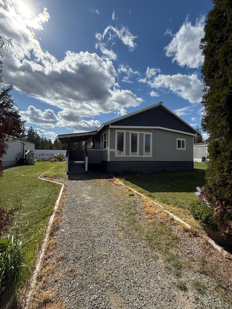 Rathdrum Apartment: 2175 W. Highway 53