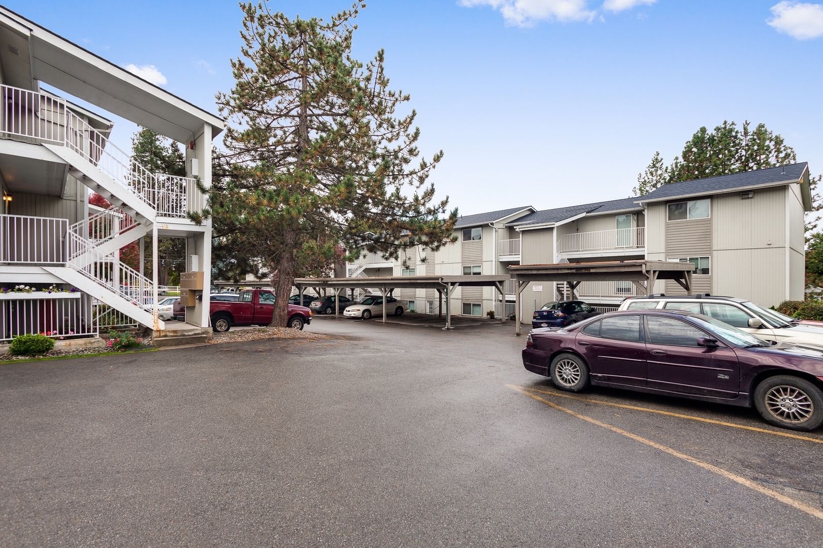 Coeur d'Alene Apartment: 1001 Emma Ave.