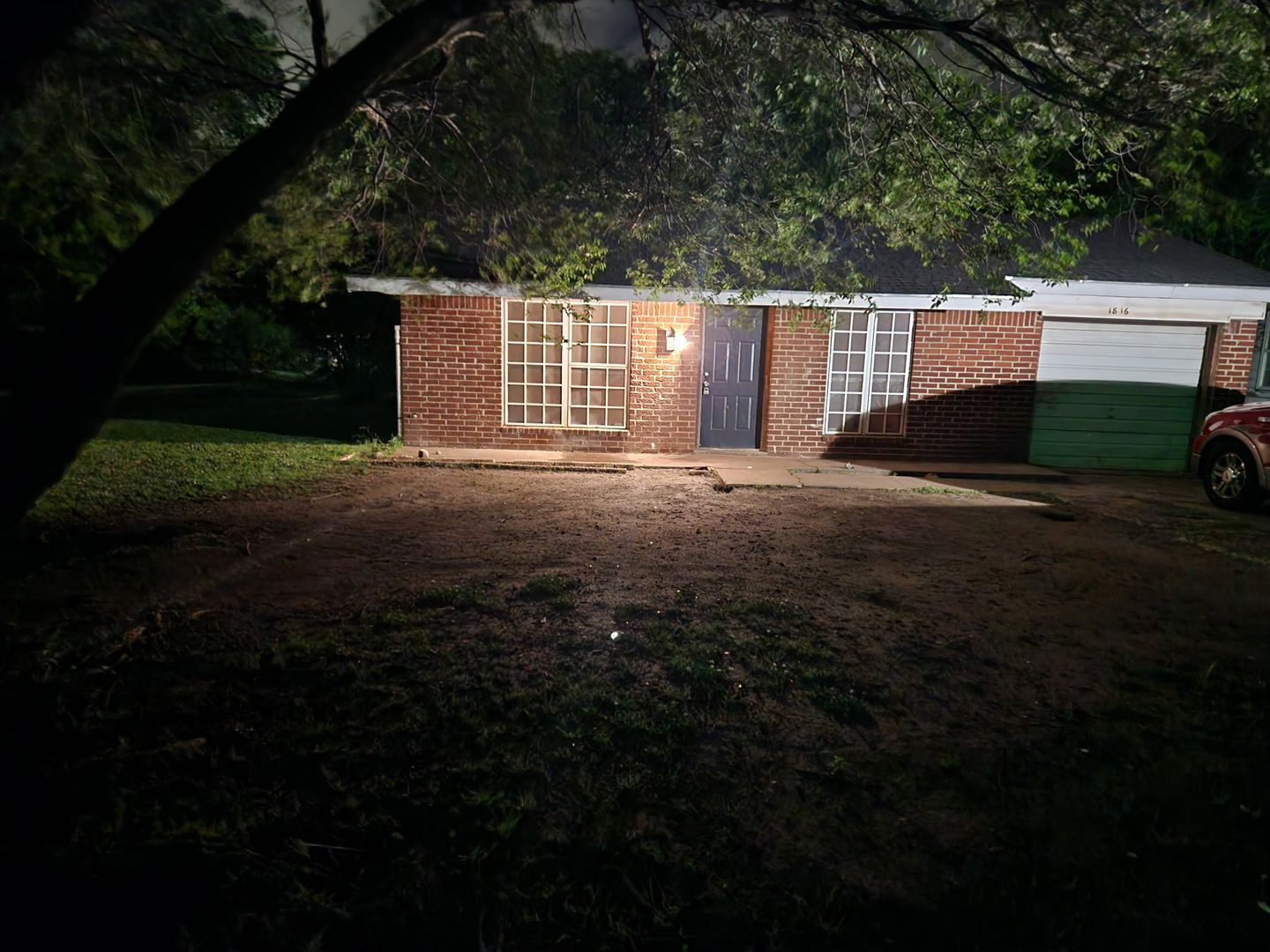 Tulsa House: 1816 N. St. Louis Ave