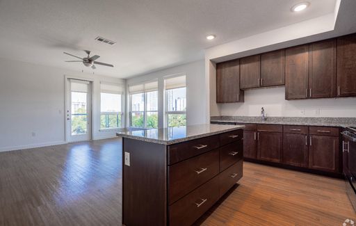 1320 Art Dilly Drive, 1-2214 – photo 1