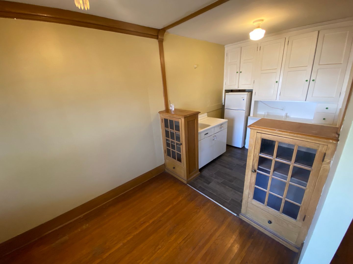 Minneapolis Apartment: 3200 Garfield Avenue South