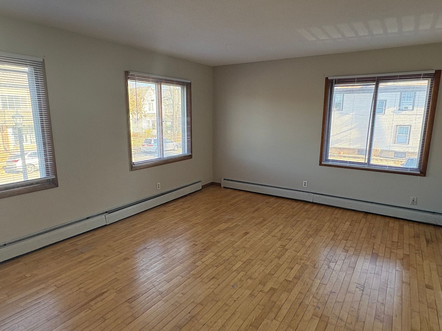 2801 Girard Avenue South 8 of 12
