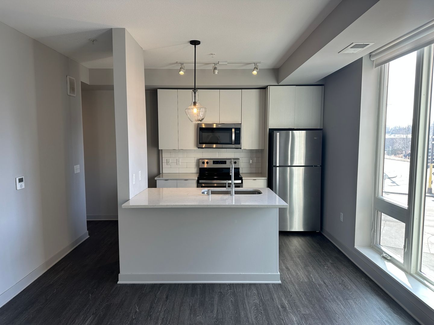 Minneapolis Apartment: 2520 S. 8th Street