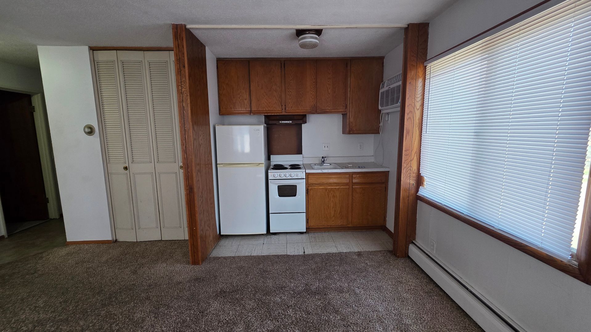 Minneapolis Apartment: 2801 Girard Ave. S.