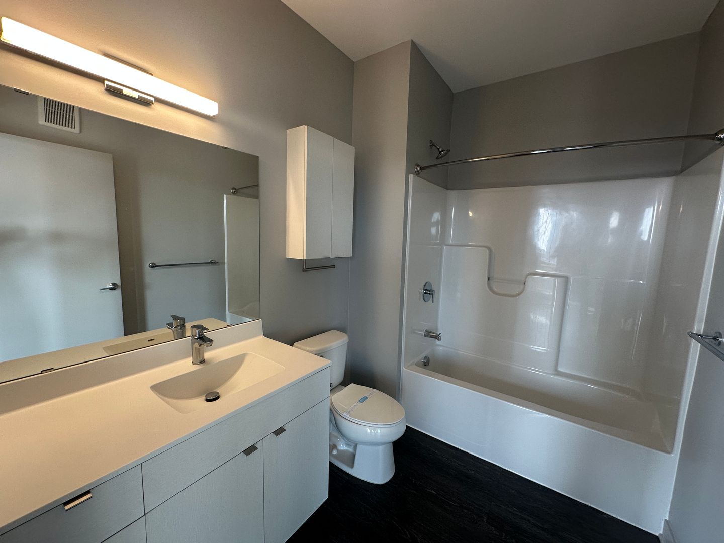 Luna Apartments 12 of 21