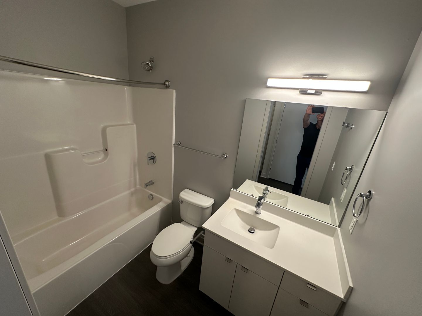 Luna Apartments 10 of 10