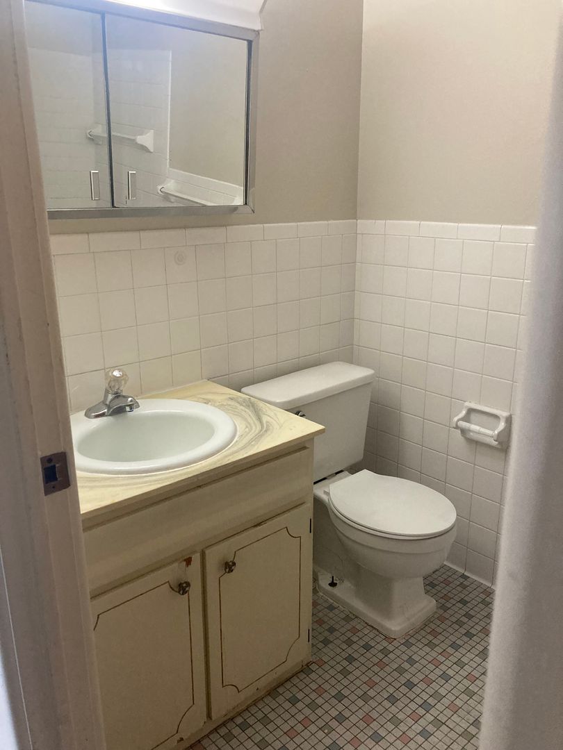 2801 Girard Avenue South 6 of 12