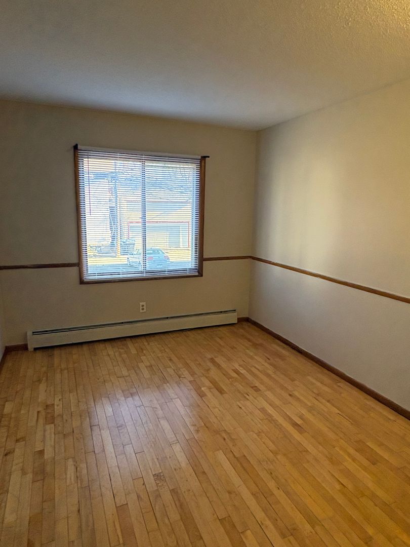 2801 Girard Avenue South 7 of 12