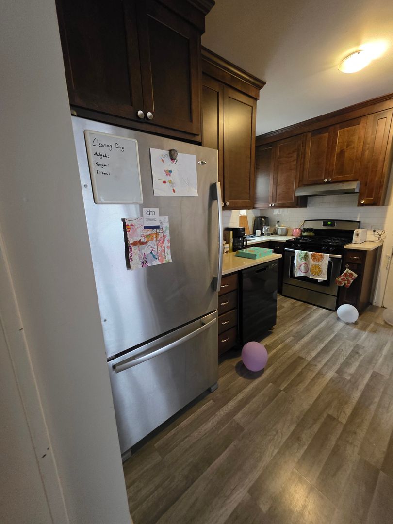 Minneapolis Apartment: 705 West 31st St