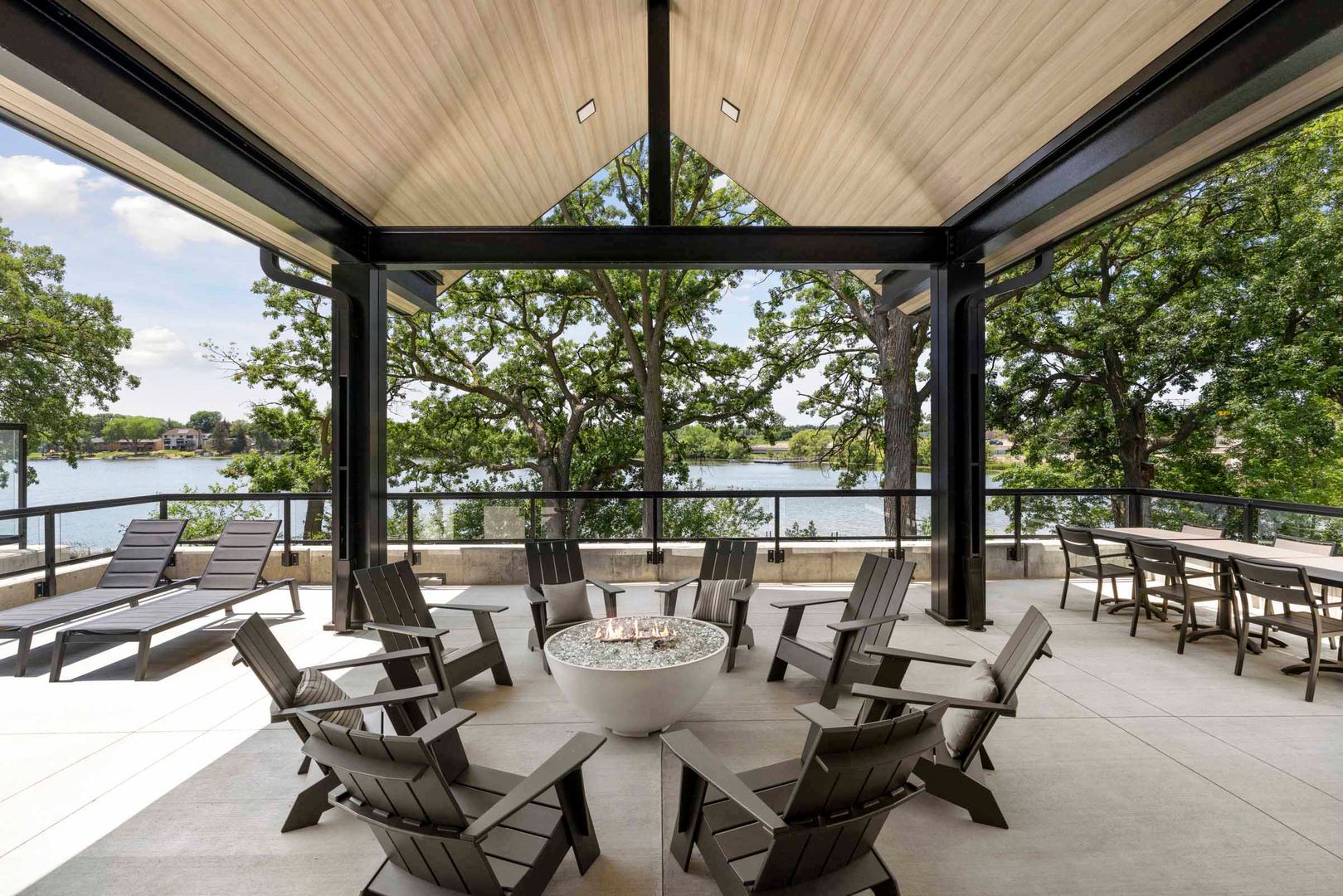 Roof deck at The Reeve Lakeside (4 of 5)