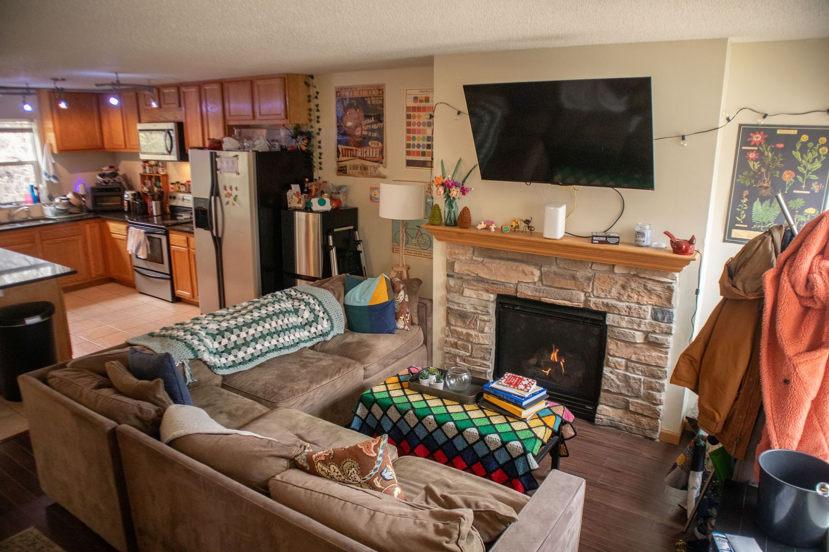 Minneapolis Apartment: 1217-1223 Yale Avenue