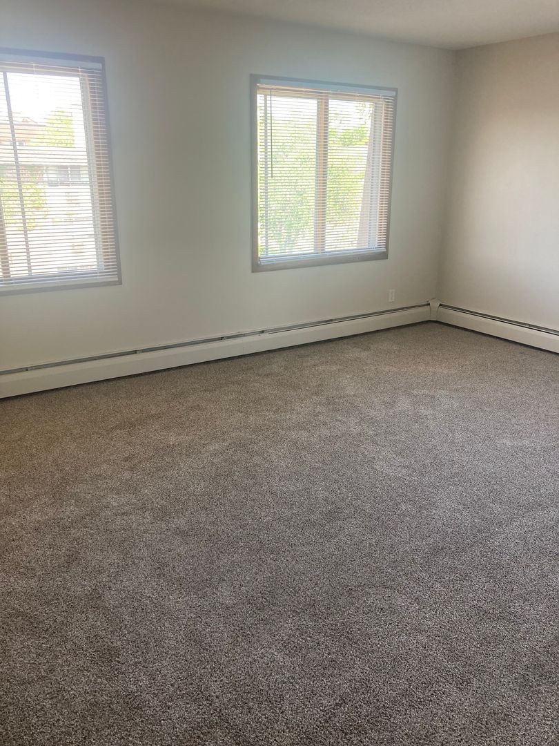2801 Girard Avenue South 4 of 12