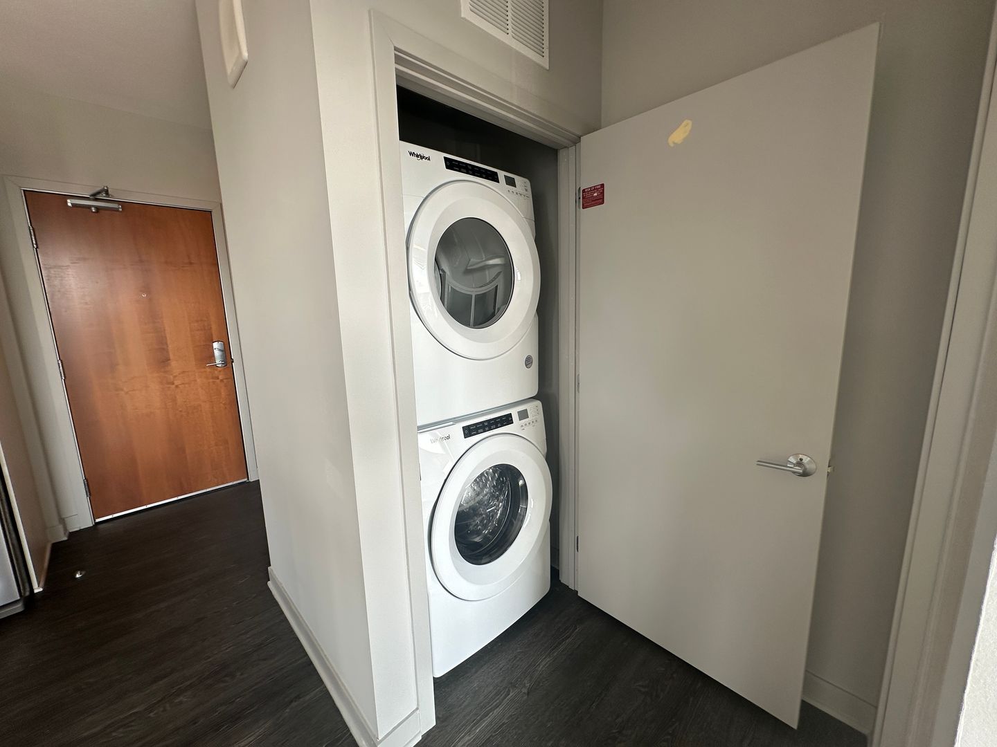 Laundry room at Luna Apartments (1 of 4)