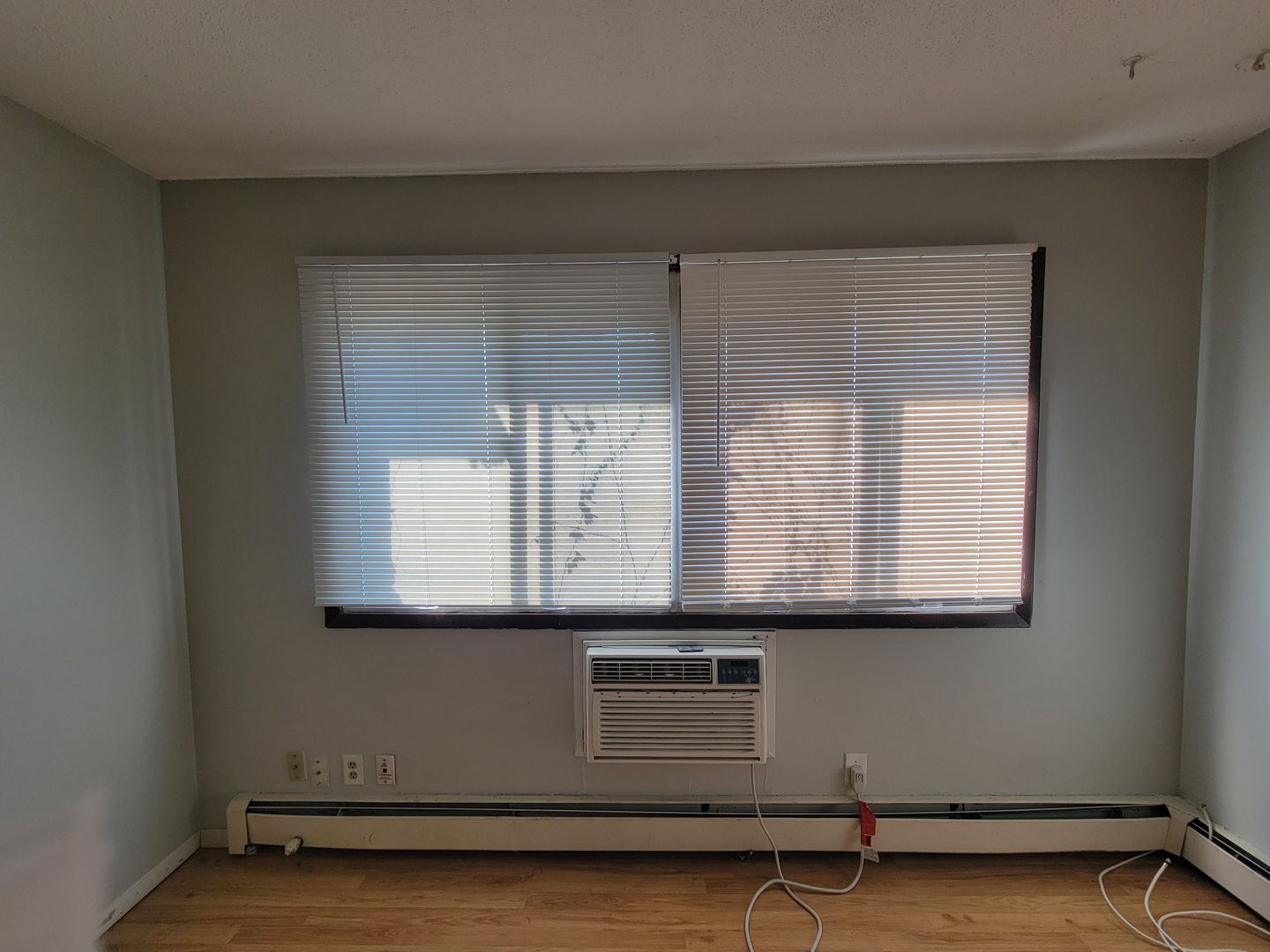 Minneapolis Apartment: 1314 West 28th Street