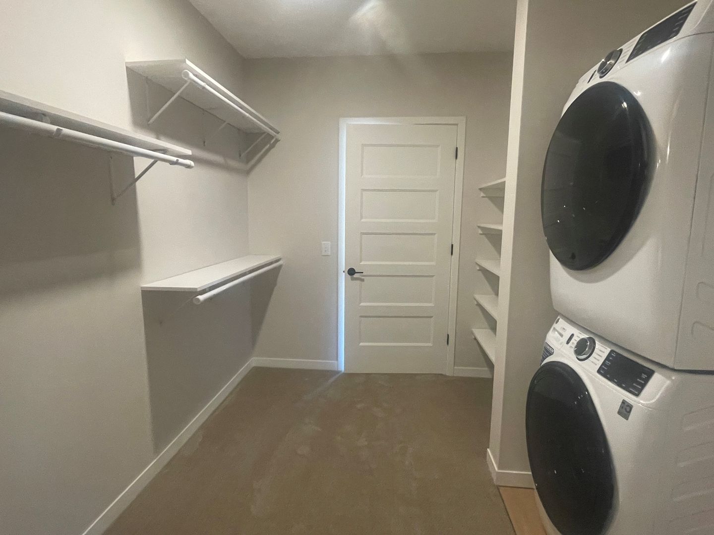 Laundry room at The Miller (6 of 6)