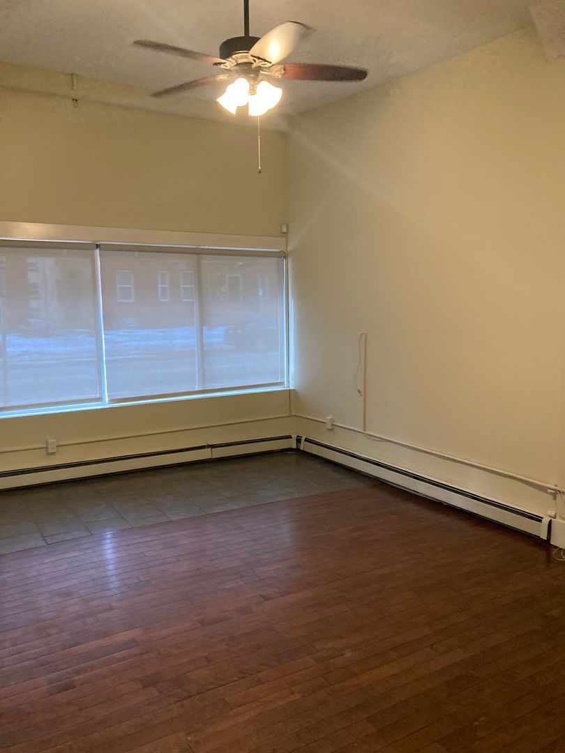 Minneapolis Apartment: 807 4th St SE.