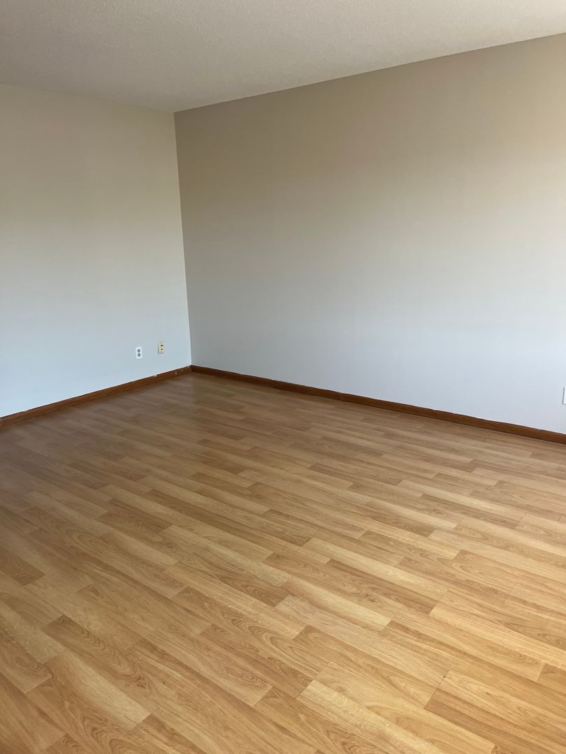 2801 Girard Avenue South 12 of 12