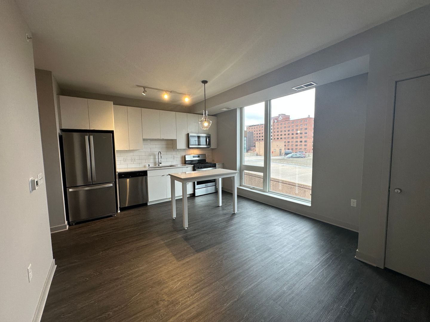 Minneapolis Apartment: 2520 S. 8th Street
