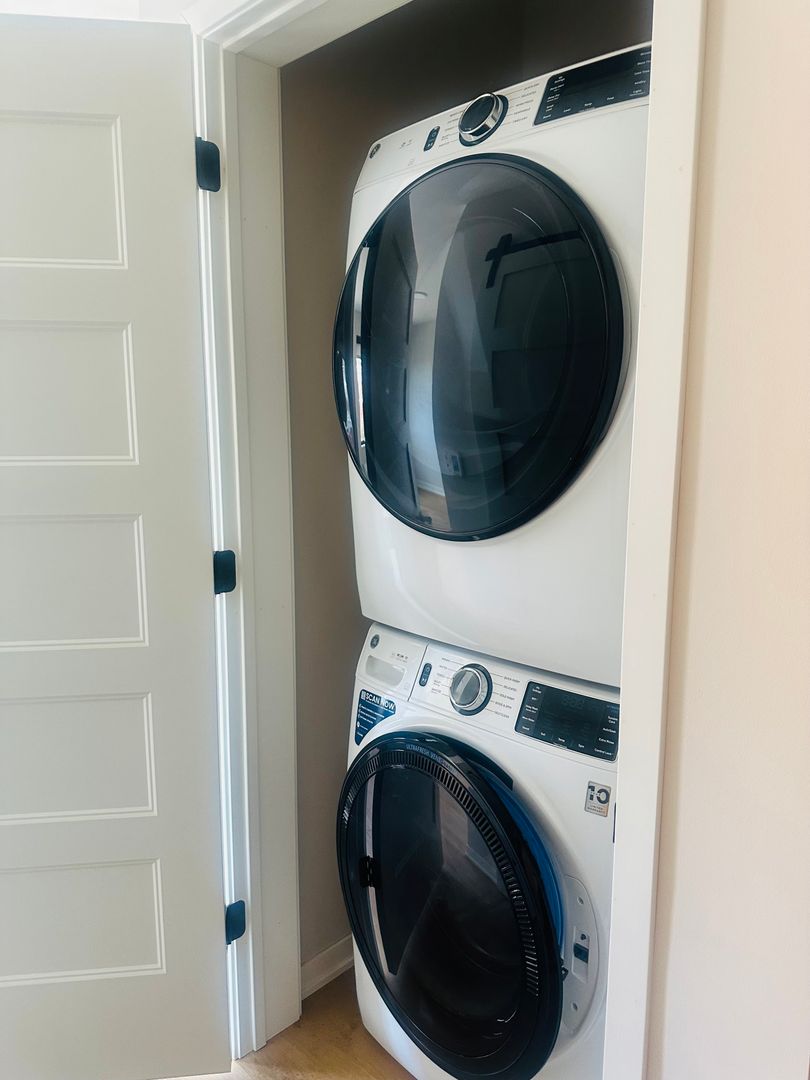 Laundry room at The Miller (1 of 6)
