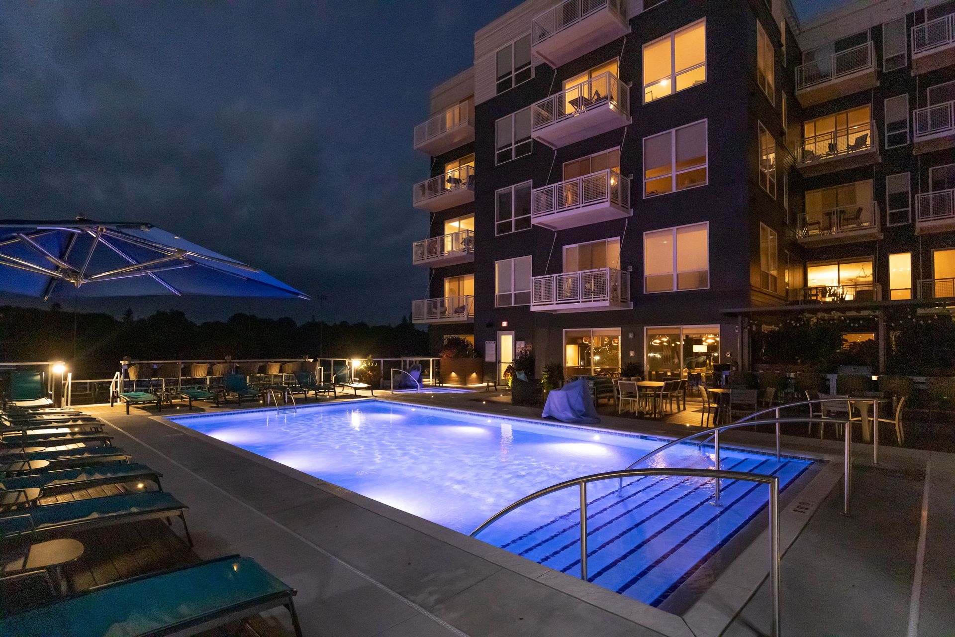 Pool at Riverwalk