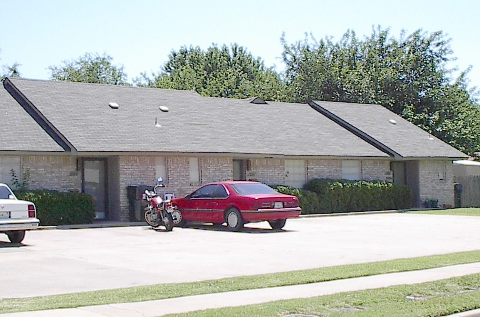 Norman Apartment: 2275-2283 Donna Dr