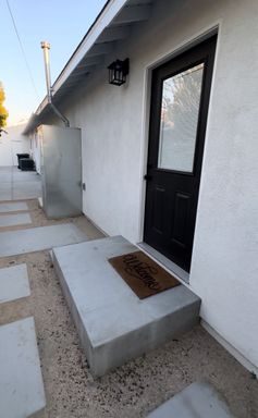 Fully Equipped Modern Living ADU Available in Fullerton