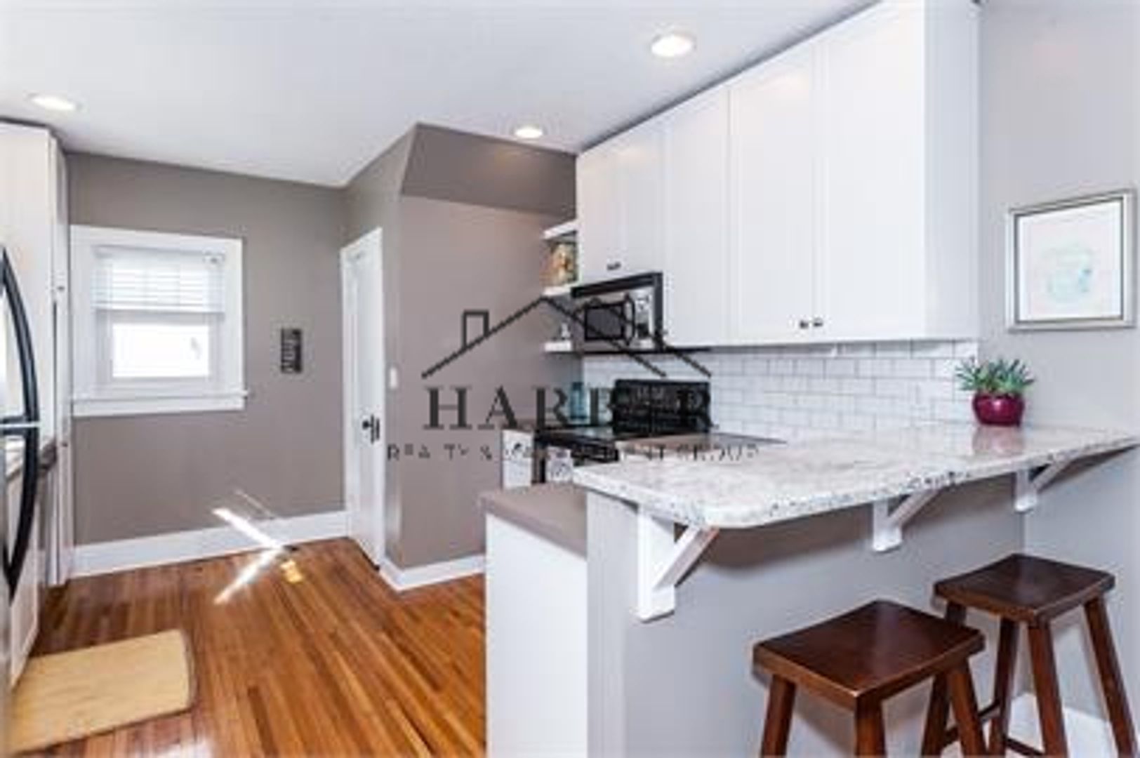 Rochester House: 1124 2nd Street NW