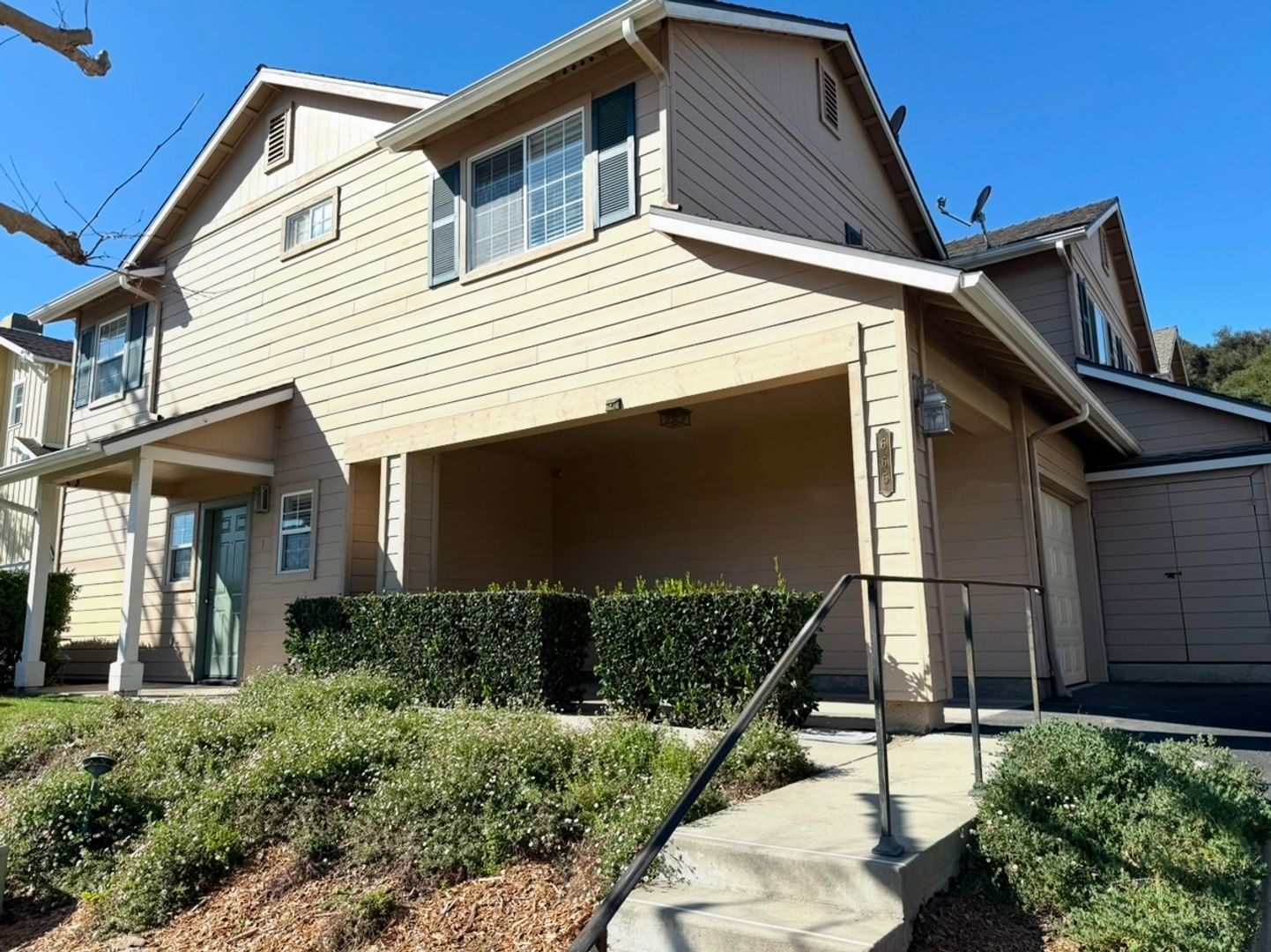 Buellton Apartment: 665 Central Avenue