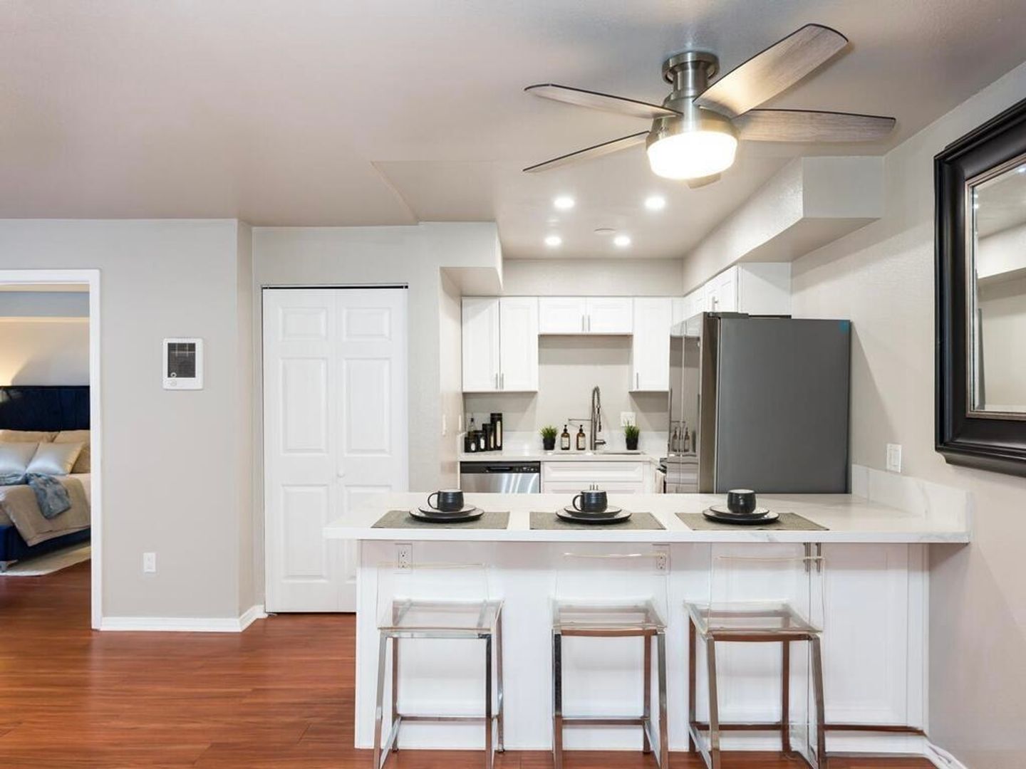 San Diego Condo: 6955 Alvarado Road #27