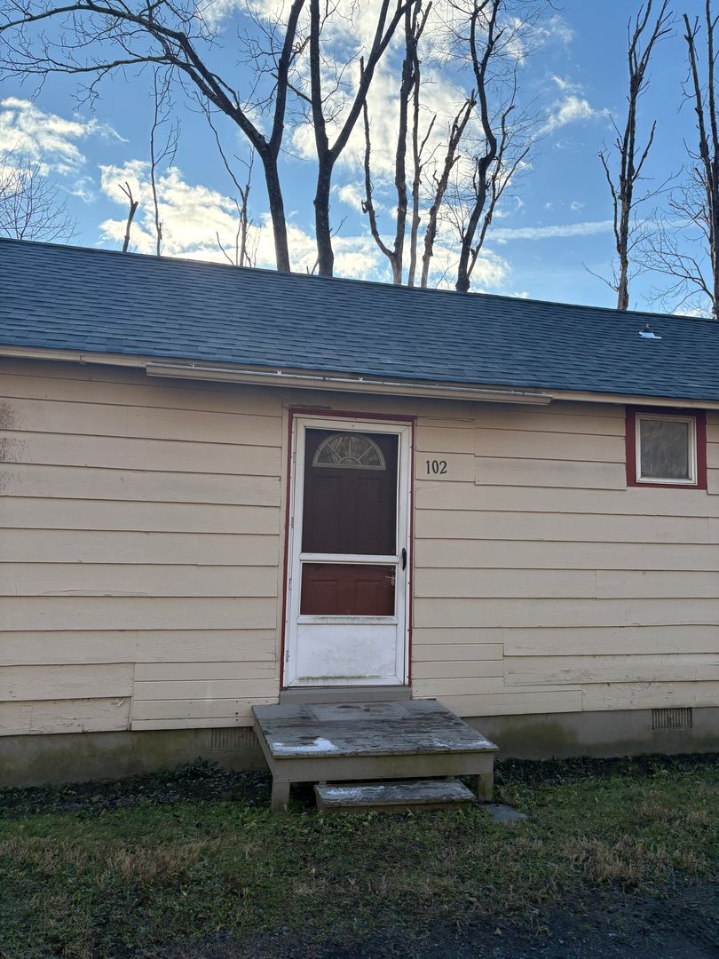 East Stroudsburg Apartment: 102-114 Cabanna Lane and 200-231 Poco Lane