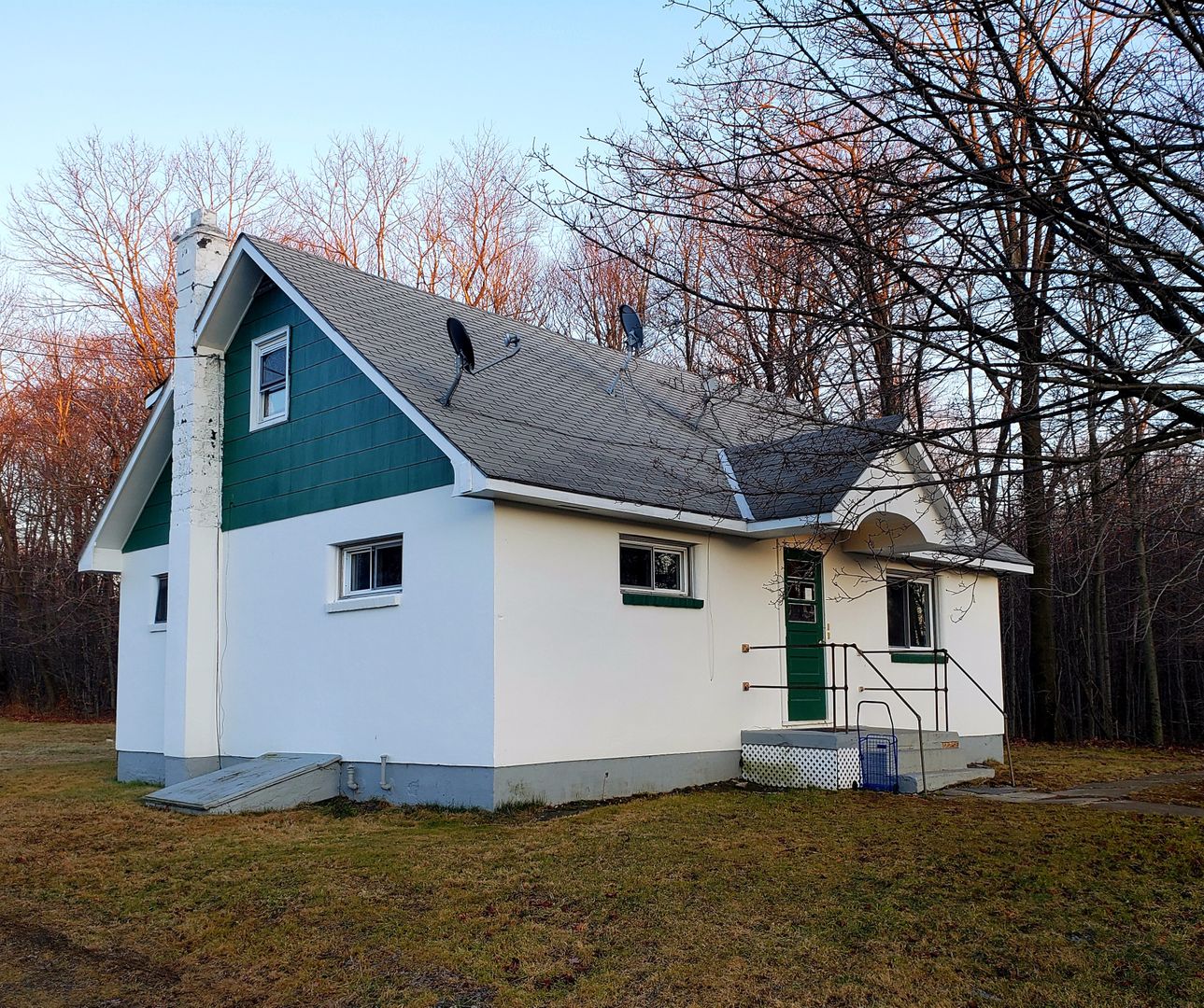 Tobyhanna Apartment: Crowpath