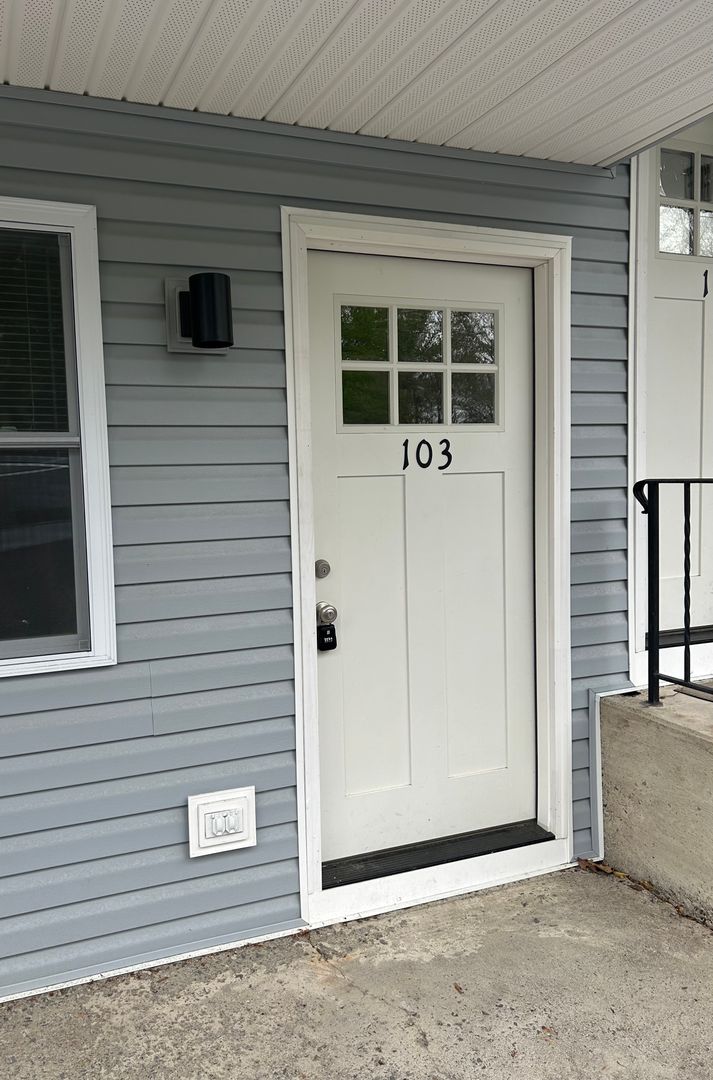 Stroudsburg Apartment: 1328 Dreher Ave