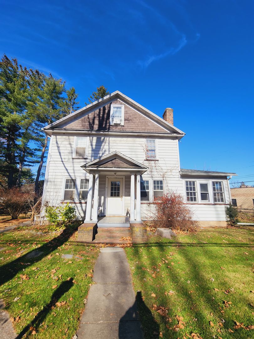 Stroudsburg Apartment: 169 Tanite Road