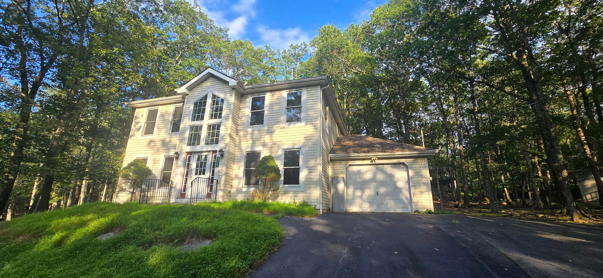 Amazing 4 bedroom home in Penn Estates!