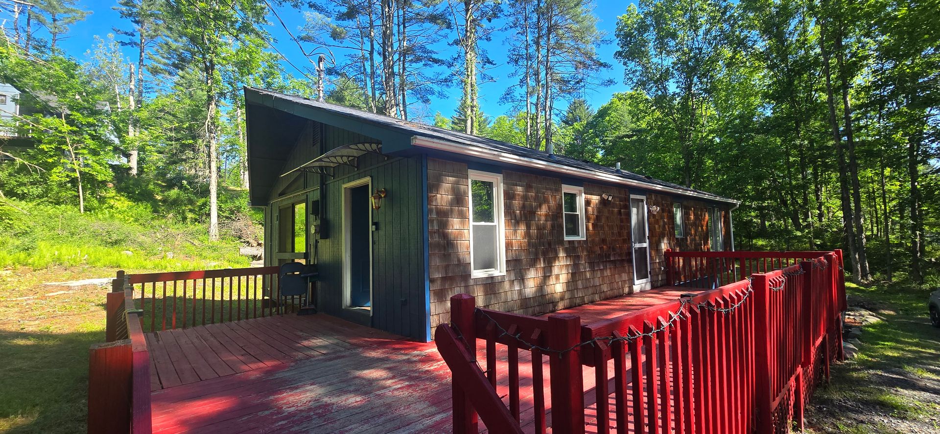 Henryville House: 3765 Route 715